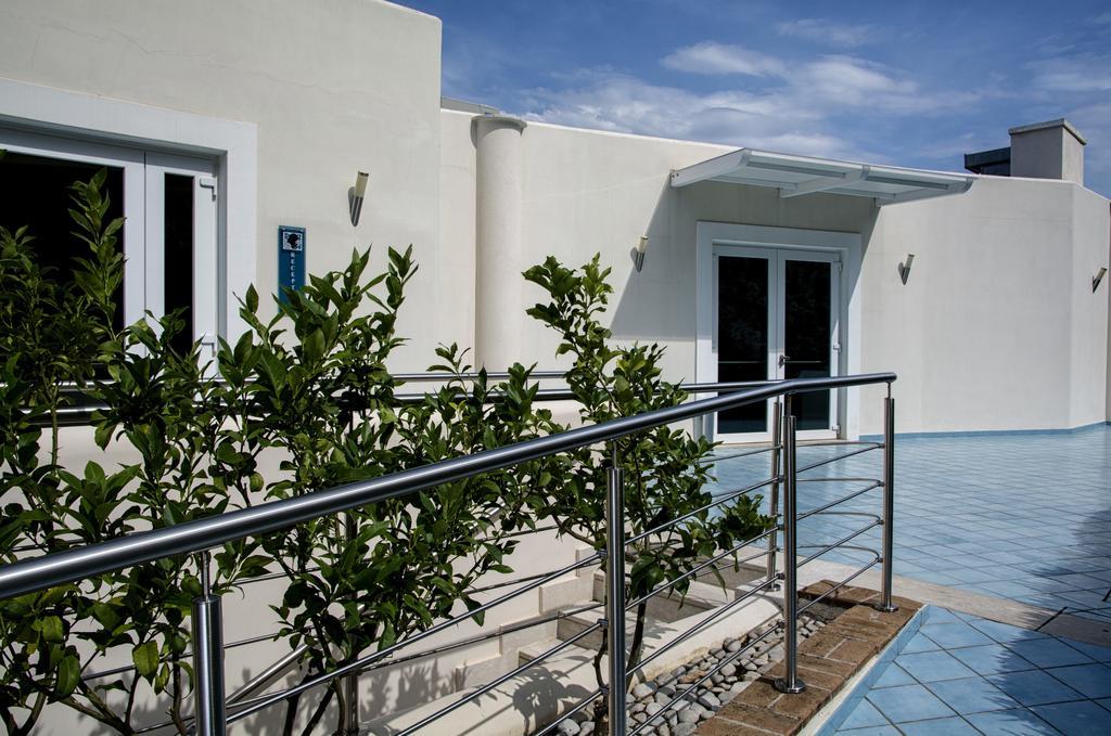 Moresco Park Hotel Сперлонга Экстерьер фото
