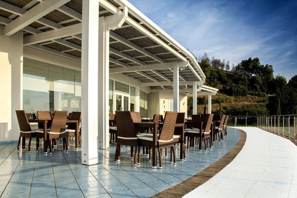 Moresco Park Hotel Сперлонга Экстерьер фото